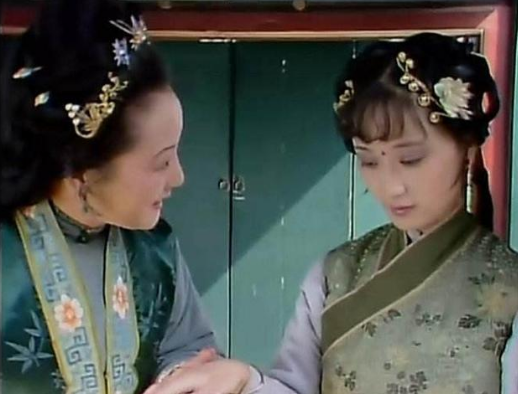 甄英莲为什么会失踪？跟甄士隐有什么关系？