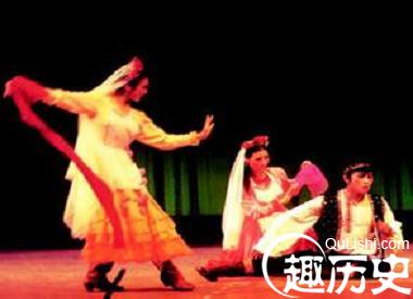 塔塔尔族文化 塔塔尔族戏剧艺术是怎样的