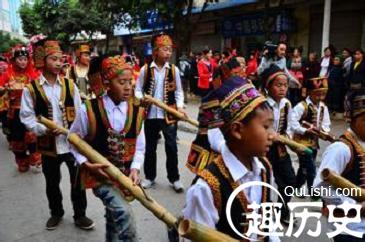 哈尼族为何要过两个年？哈尼族过年都吃啥
