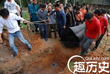 苗族葬礼都有那些程序？苗族葬礼简介