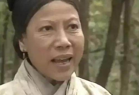 赵钱孙的师妹为什么会喜欢上别人 原因是什么导致的