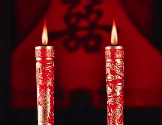 苏轼在19岁时写下一词，纪念与妻子的洞房花烛