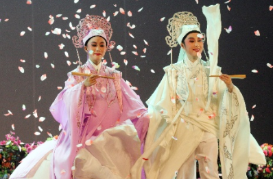 “枯藤缠大树”语底是什么?含有不离不弃意思的歇后语介绍