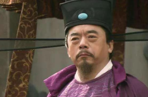 水浒中的贪官为什么这么横？柴进拿出丹书铁券都不能自保！